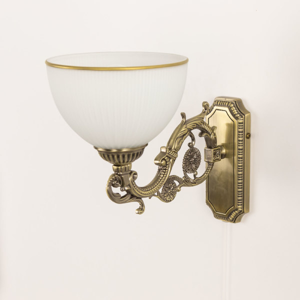 Настенное бра Адриана CL405413