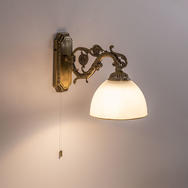 Настенное бра Адриана CL405413