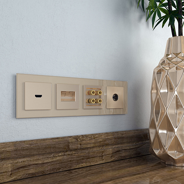 Рамка Werkel W0041111/ Рамка на 4 поста Favorit (шампань,стекло)