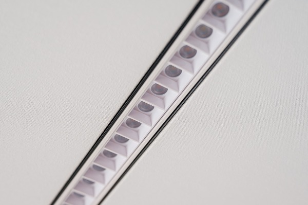 Трековый светильник Smart Linear DK8004-WH