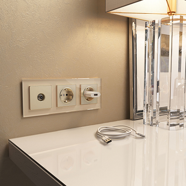 Рамка W0031111/ Рамка на 3 поста Favorit (шампань,стекло)