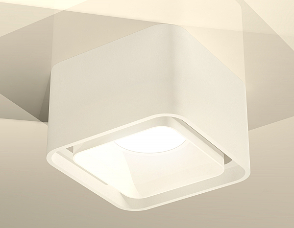 Накладной светильник Techno XS7832021