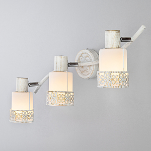 Светильник спот Silvia 20025/3 белый с золотом/ хром