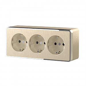 Розетка Werkel W5073110/ Розетка тройная с заземлением и шторками Gallant (шампань рифленый)