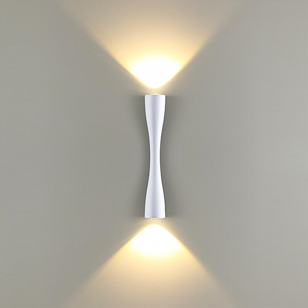 Настенный светильник Anika 4290/10WL