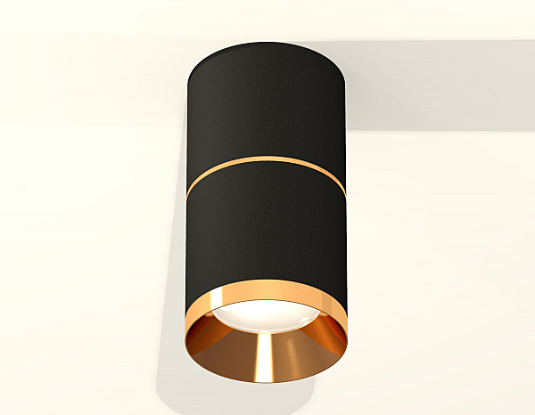 Накладной светильник Techno XS7402181