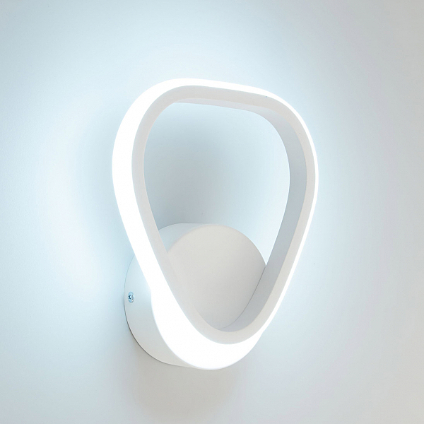 Настенное бра Сезар CL233B410