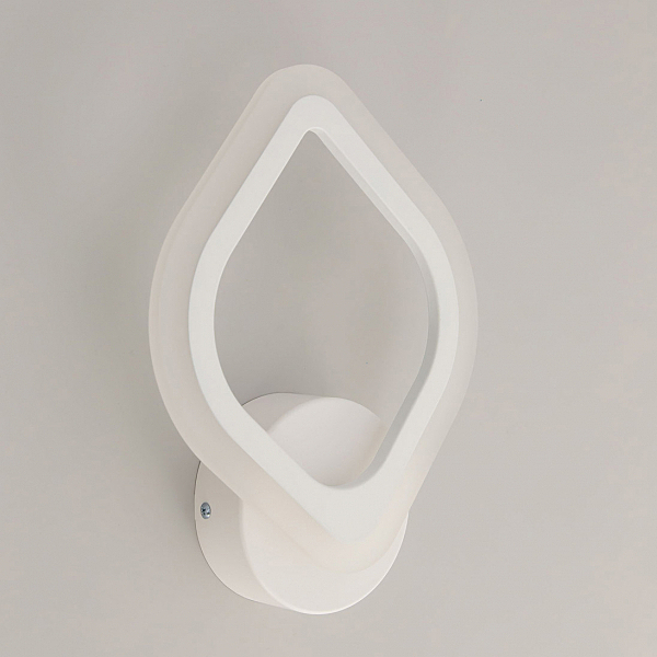 Настенное бра Ромби CL236B310