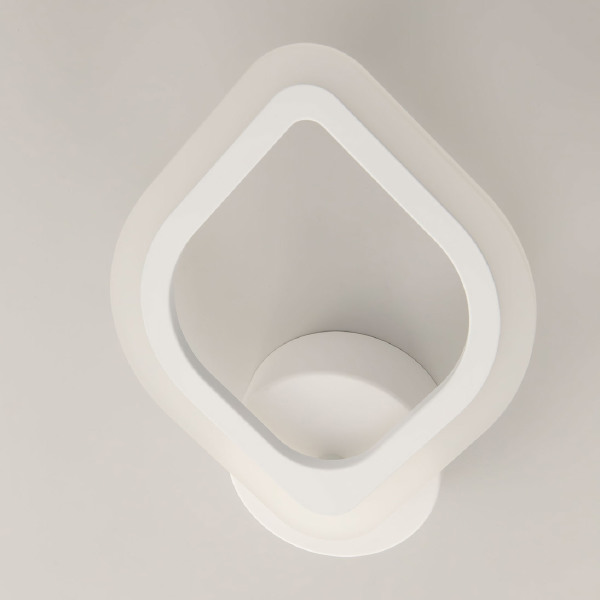 Настенное бра Ромби CL236B310