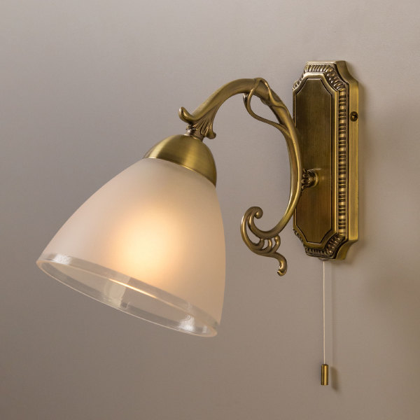 Настенное бра Латур CL413411