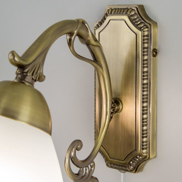 Настенное бра Латур CL413411