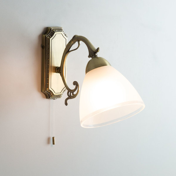 Настенное бра Латур CL413411