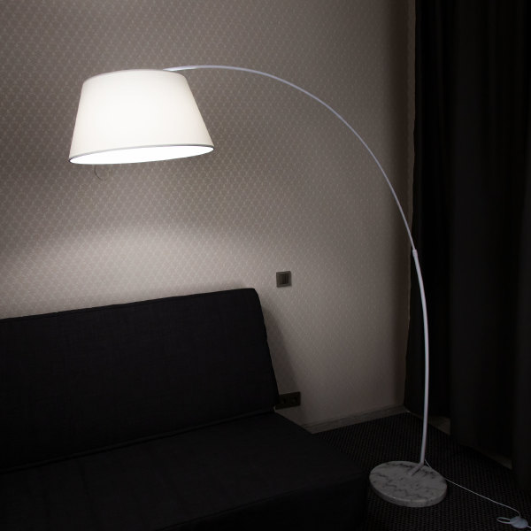 Торшер Арчи CL807010