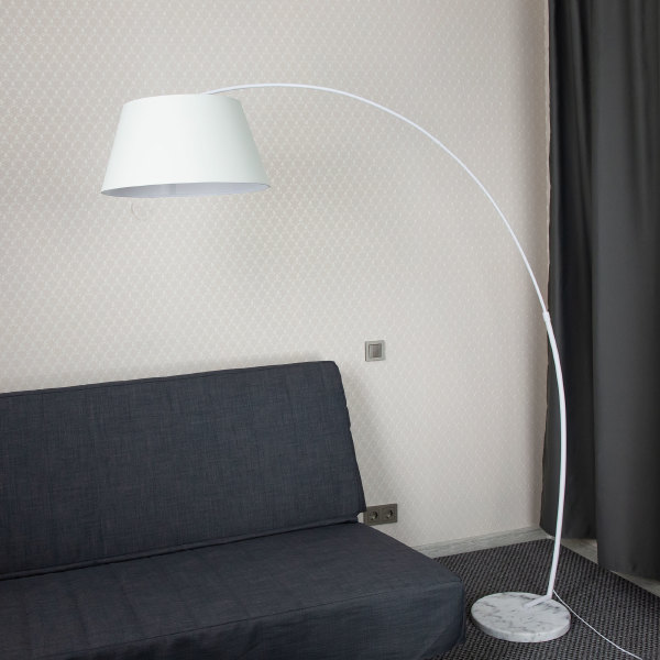 Торшер Арчи CL807010