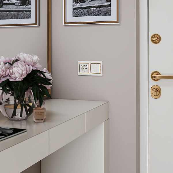 Выключатель W1130003/ Выключатель трехклавишный (слоновая кость)