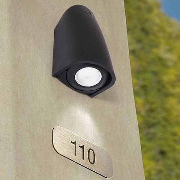 Уличный настенный светильник Mamete 2A3.000.000.AXZ1L