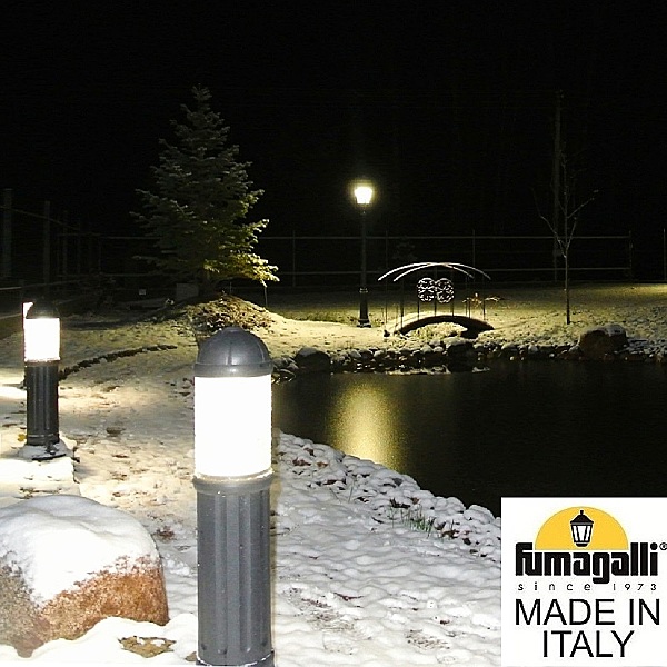 Уличный наземный светильник Sauro D15.555.000.AXD1L.CRB