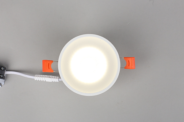 Встраиваемый светильник Napoli OML-102709-06