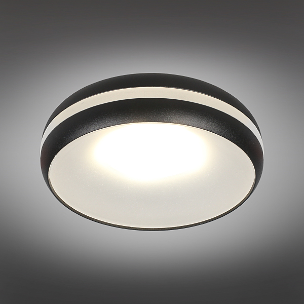 Встраиваемый светильник Genova OML-102819-01