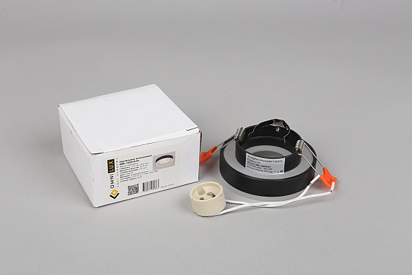 Встраиваемый светильник Tevere OML-102919-01