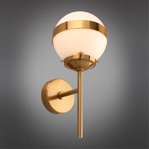 Настенное бра Lulu APL.820.01.01