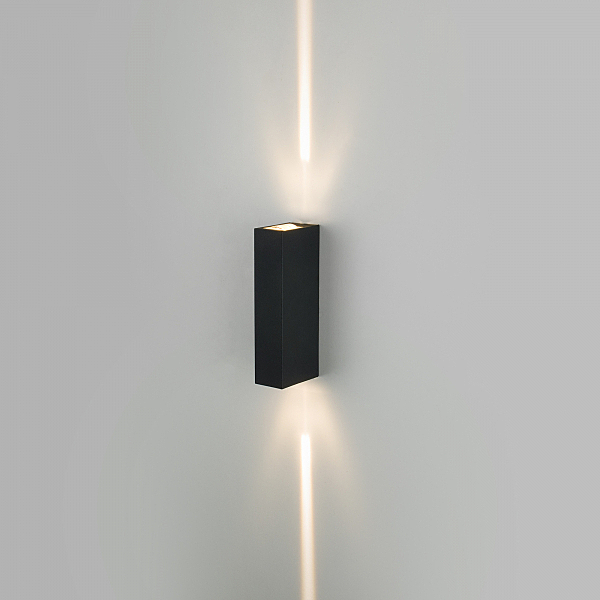 Уличный настенный светильник Blaze Blaze LED черный (35136/W)