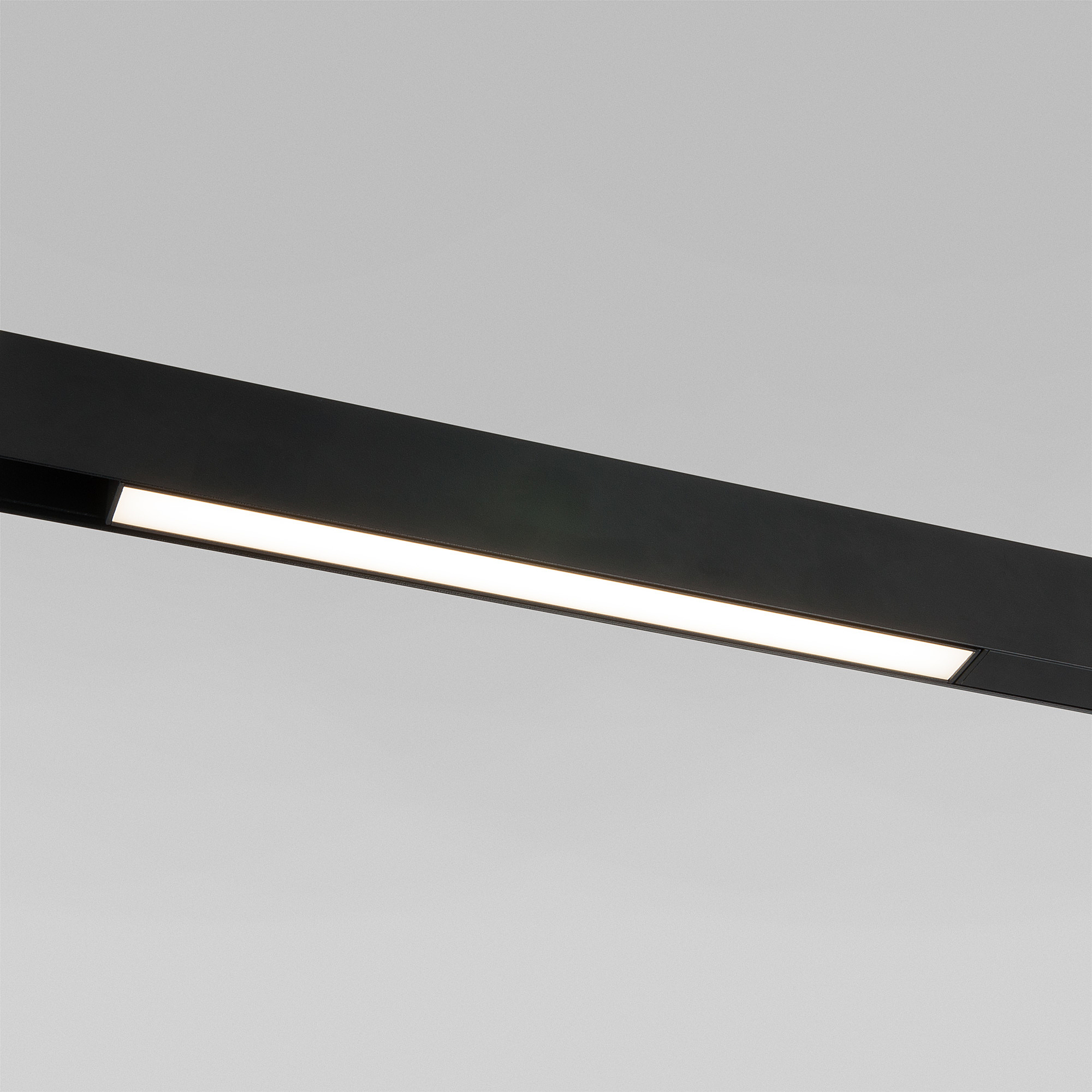 Slim Magnetic