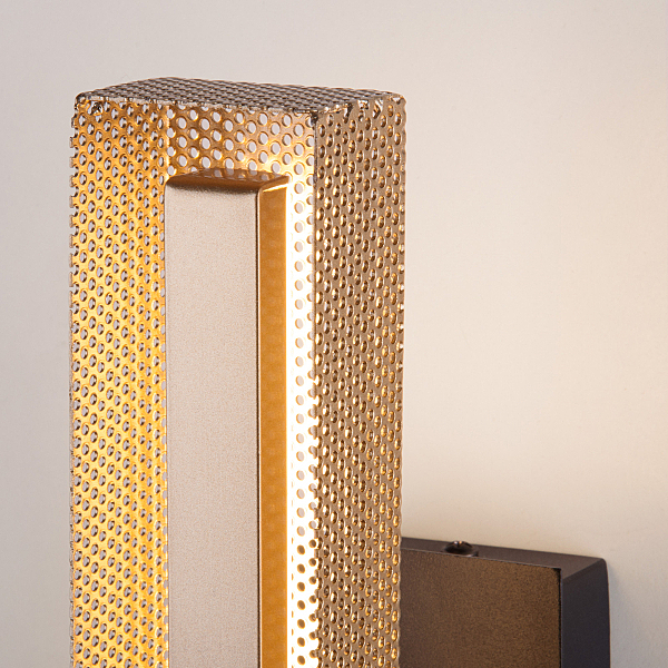 Настенный светильник Lattice Lattice LED черный/золото (40003/LED)