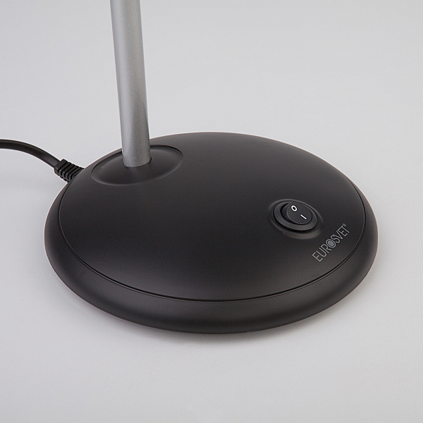 Офисная настольная лампа Confetti 1926 черный