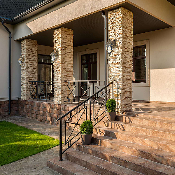 Уличный настенный светильник Будапешт 11692