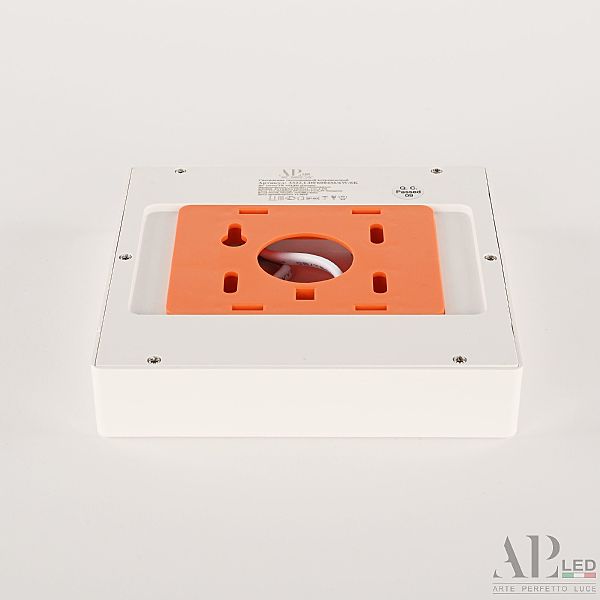 Светильник потолочный Ingrid 3322.LDF6004M/6W/4K