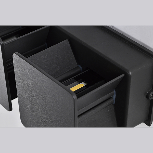 Уличный настенный светильник Davos 7817