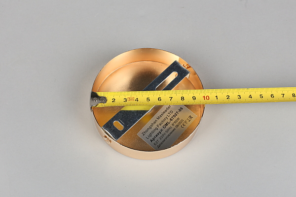 Потолочная люстра Acuto OML-67007-06