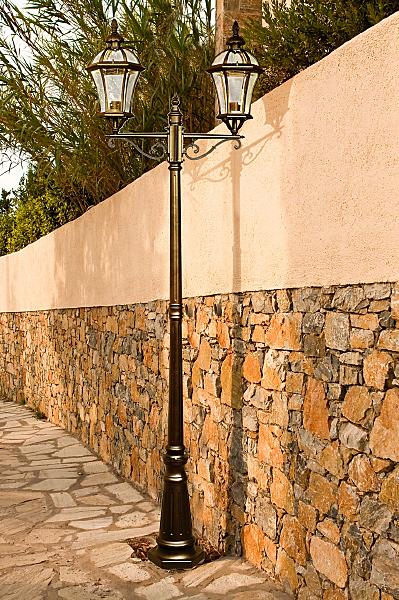 Столб фонарный уличный Сандра 811040602