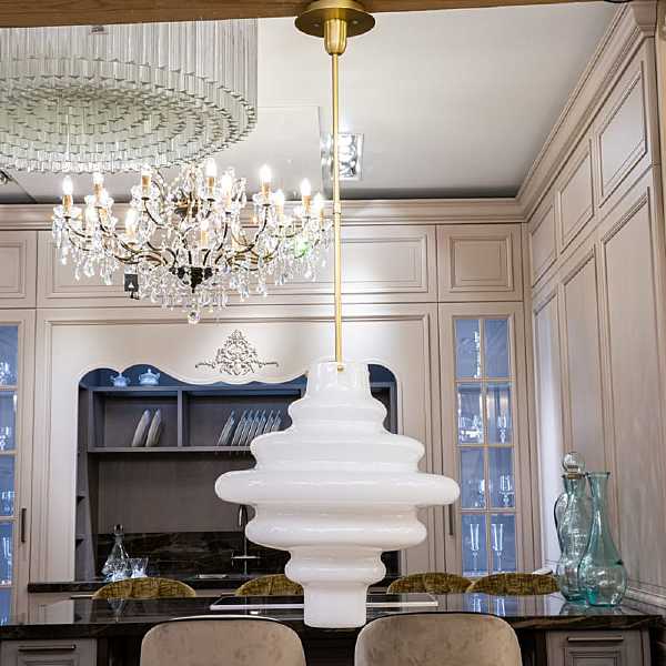 Люстра на штанге Torria L90002