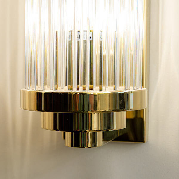 Настенное бра Lantern L90222