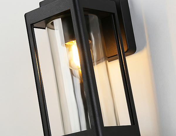 Уличный настенный светильник Garden ST2406
