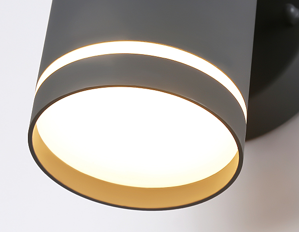 Уличный настенный светильник Garden ST3332