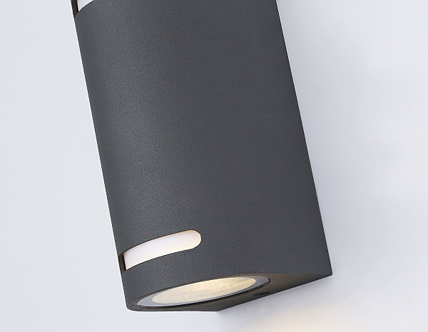 Уличный настенный светильник Garden ST3741