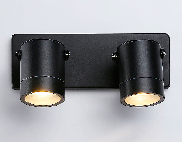 Уличный настенный светильник Garden ST3888