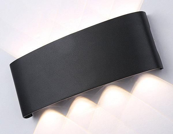 Уличный настенный светильник Garden ST4464