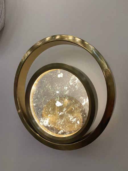 Настенное бра Moon Light MB8700-1A brushed gold