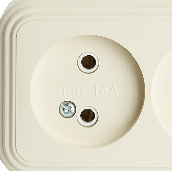 Розетка Брест 49057