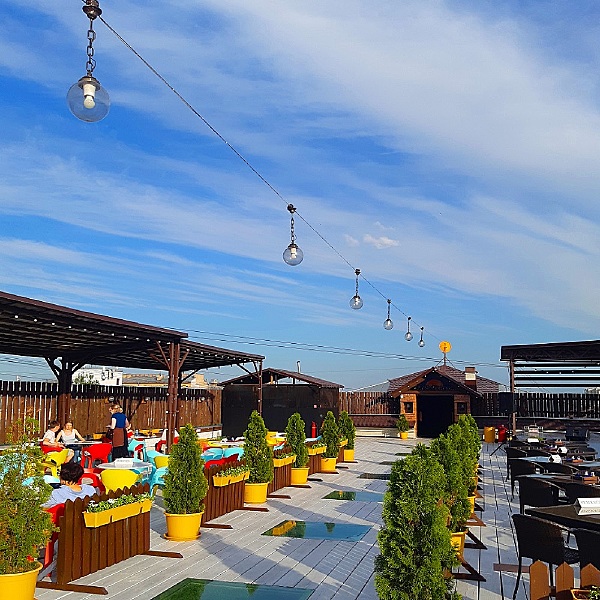 Уличный подвесной светильник Globe 250 G25.120.000.AXF1R