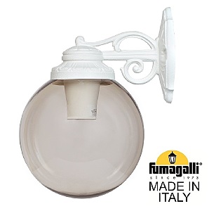 Уличный настенный светильник Globe 300 G30.131.000.WZF1RDN