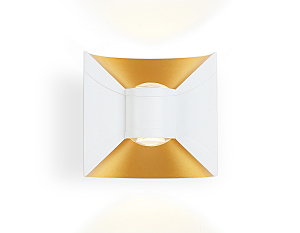 Уличный настенный светильник Garden ST4471