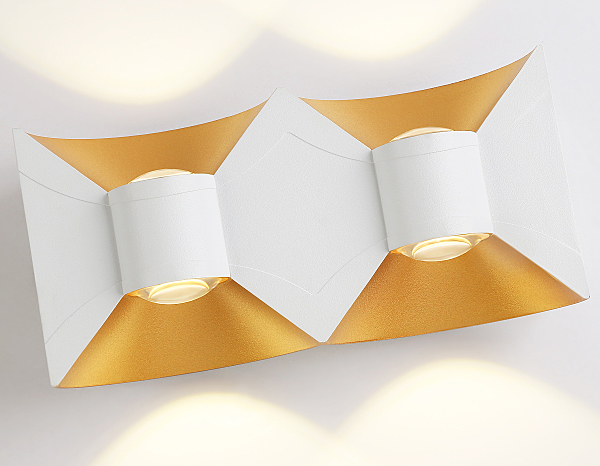 Уличный настенный светильник Garden ST4475