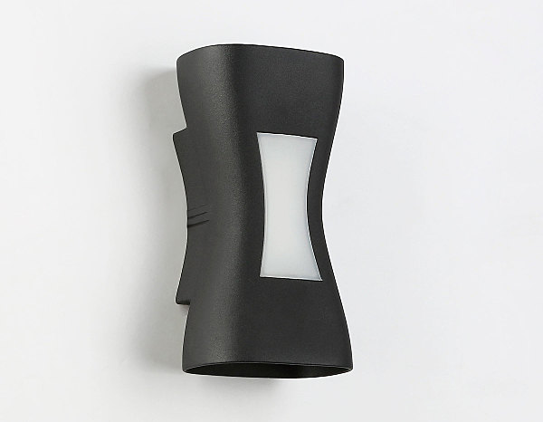 Уличный настенный светильник Garden ST4529