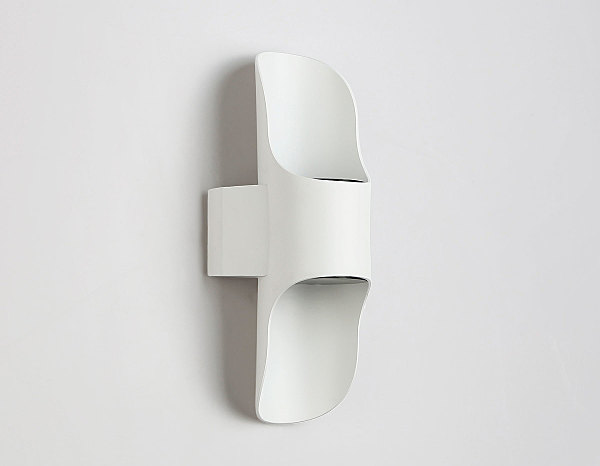 Уличный настенный светильник Garden ST4533