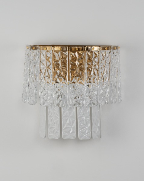 Настенное бра Moderli V8081-2W